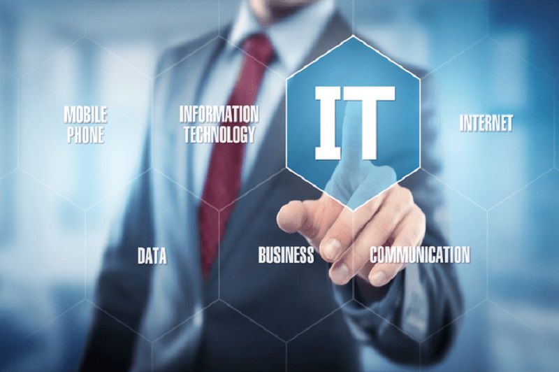 Ai là người phù hợp với chương trình đào tạo công nghệ thông tin?